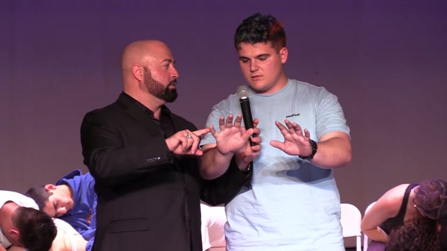 Watch Comedy Hypnotist Justin James Live